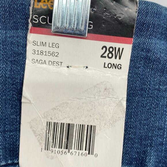 Lee Jeans Women’s 28W Long Elastic Waist Slim Leg Slightly Distressed - Picture 5 of 10